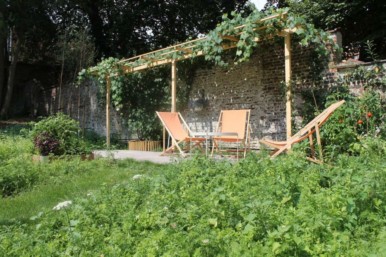 Canopee Guesthouse Іксель Екстер'єр фото