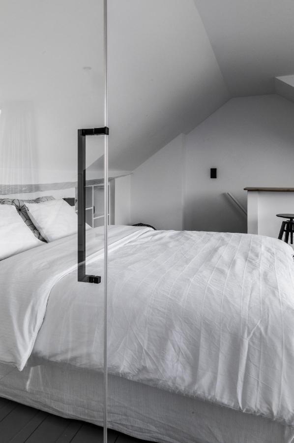Canopee Guesthouse Іксель Екстер'єр фото