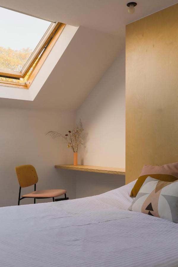 Canopee Guesthouse Іксель Екстер'єр фото